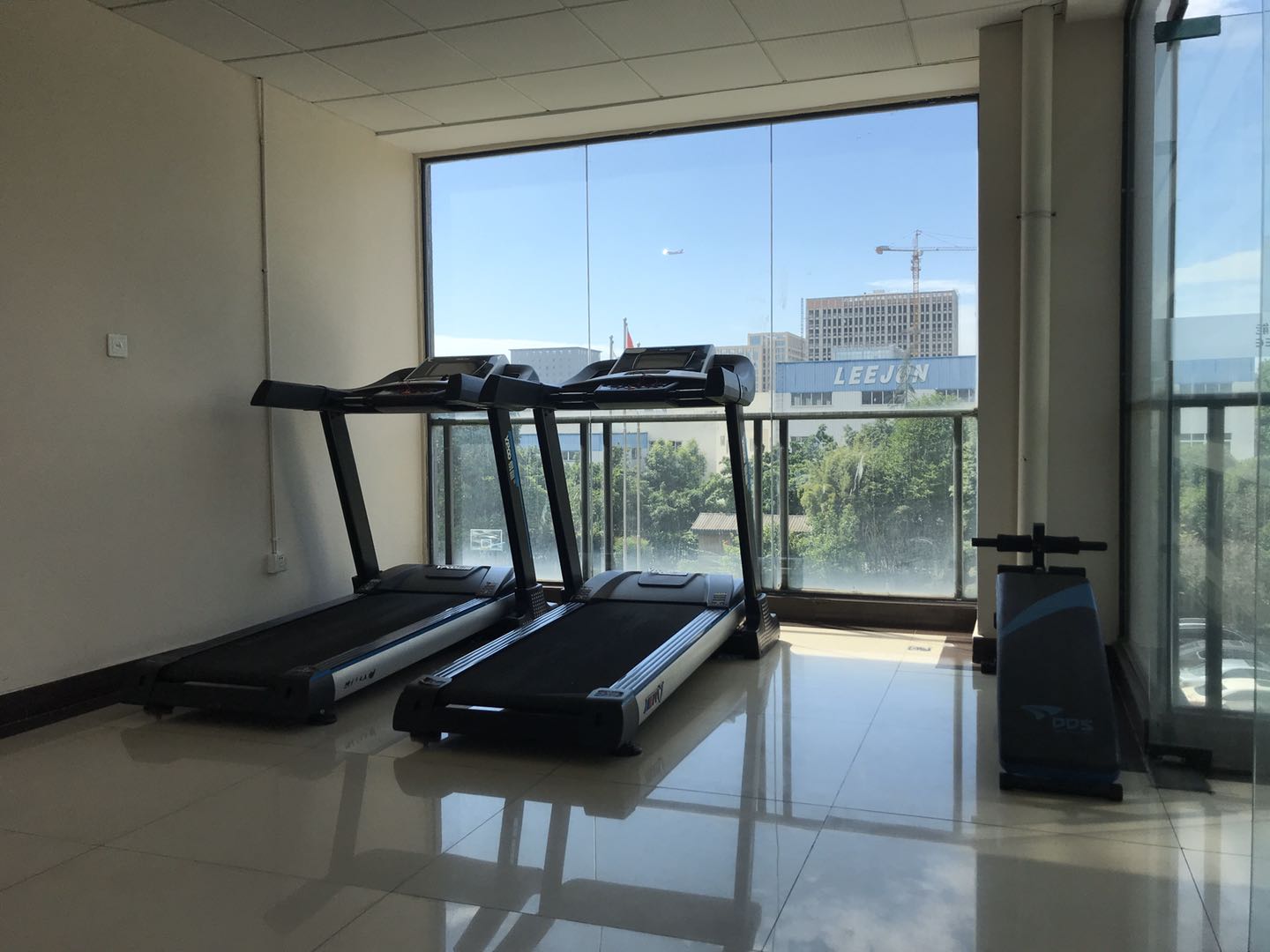 Z6�������й��ٷ���վ