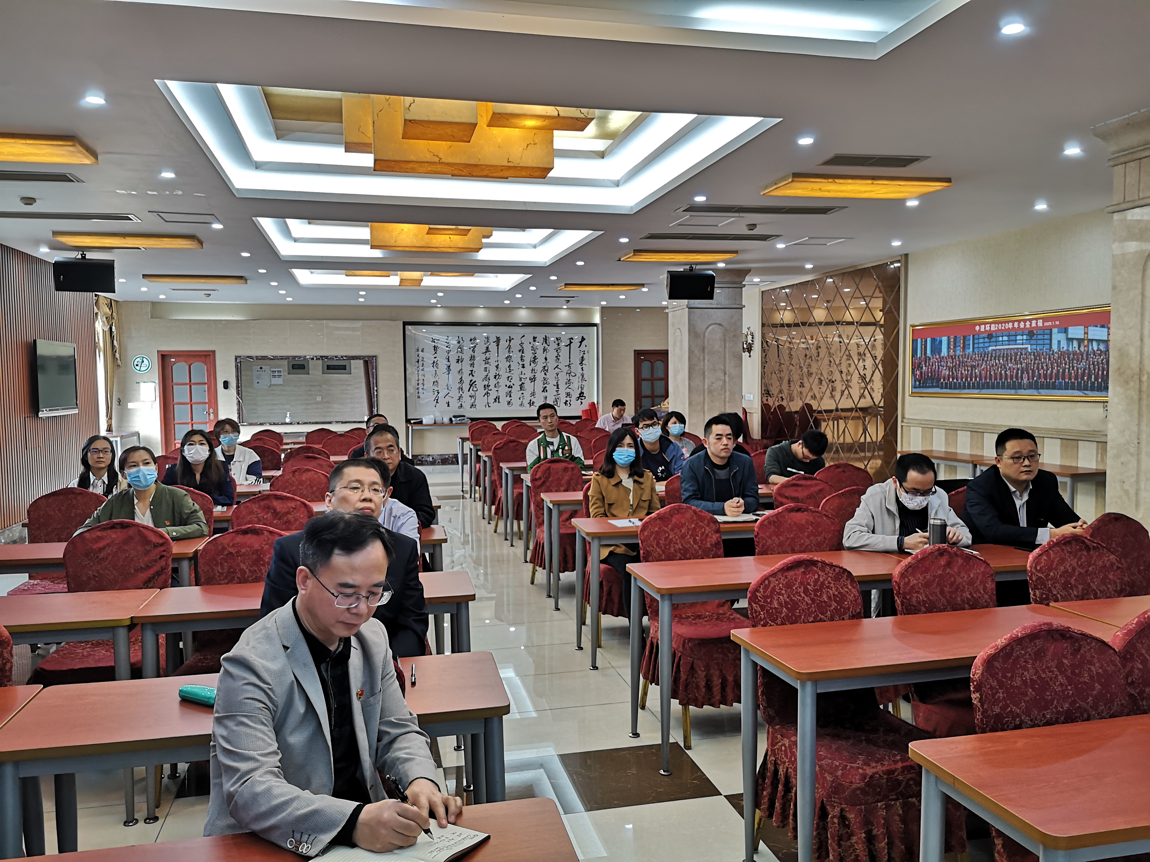 Z6�������й��ٷ���վ