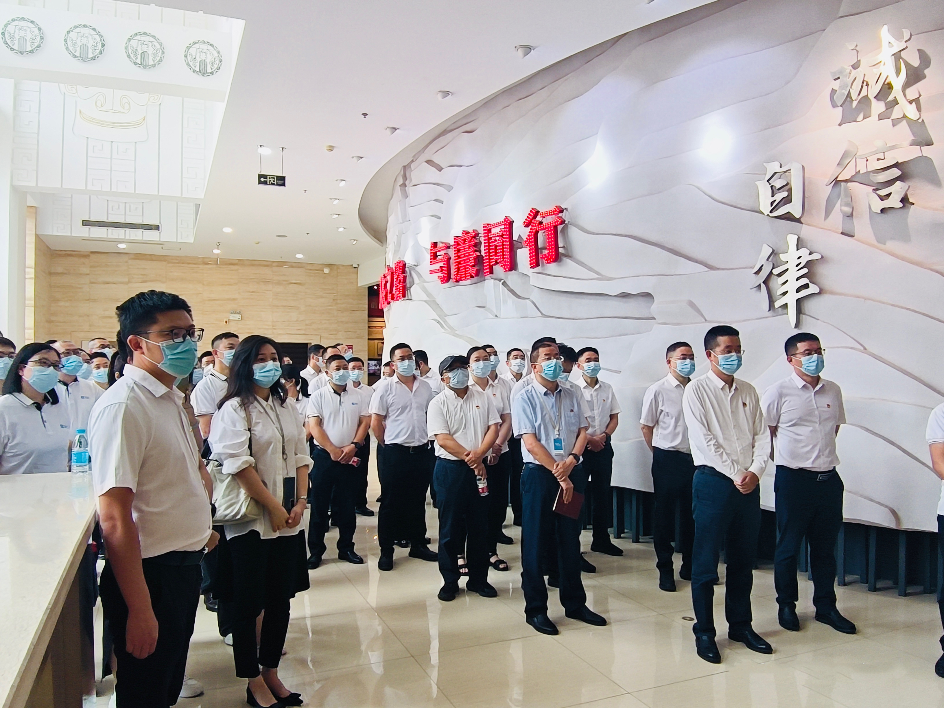 Z6�������й��ٷ���վ